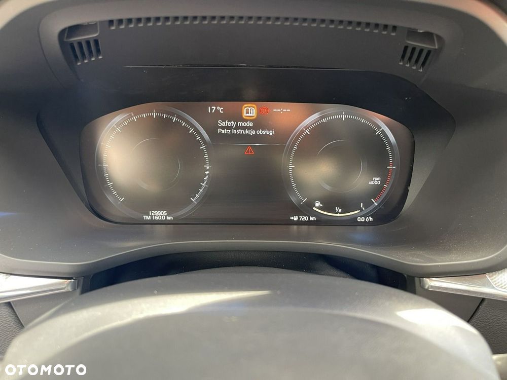 Volvo XC 60 D4 SCR R-Design - 10