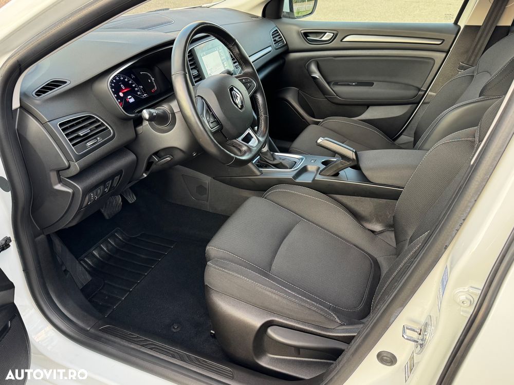 Renault Megane BLUE dCi EDC Limited - 28