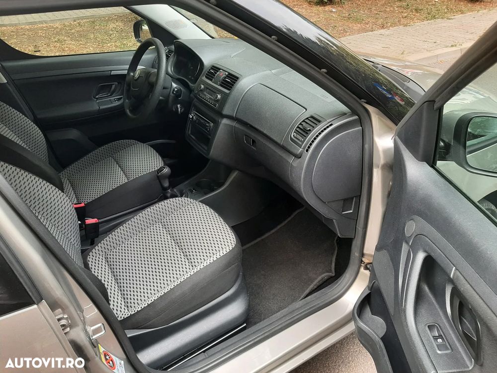 Skoda Roomster 1.2 TSI Elegance - 7