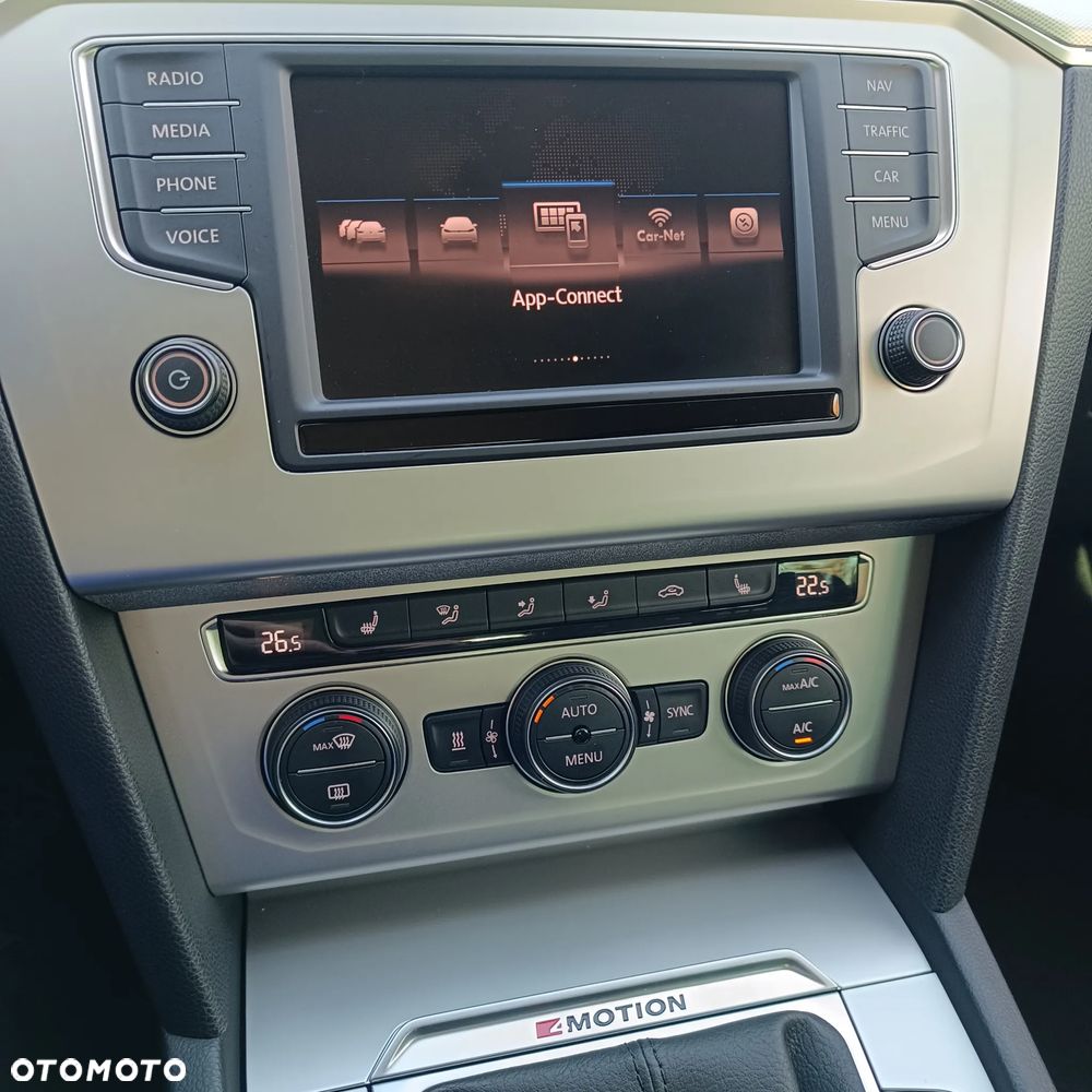 Volkswagen Passat 2.0 TDI BMT 4Mot Highline - 5