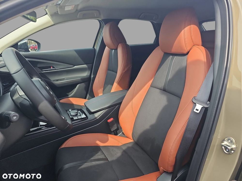 Mazda CX-30 2.0 mHEV Nagisa 2WD - 12