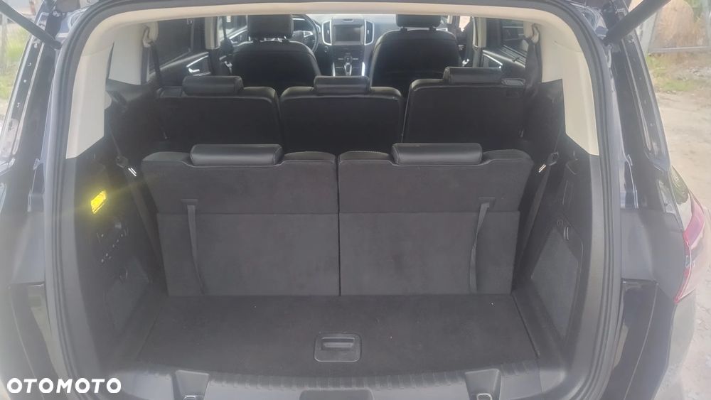 Ford S-Max 2.0 TDCi Titanium PowerShift - 11