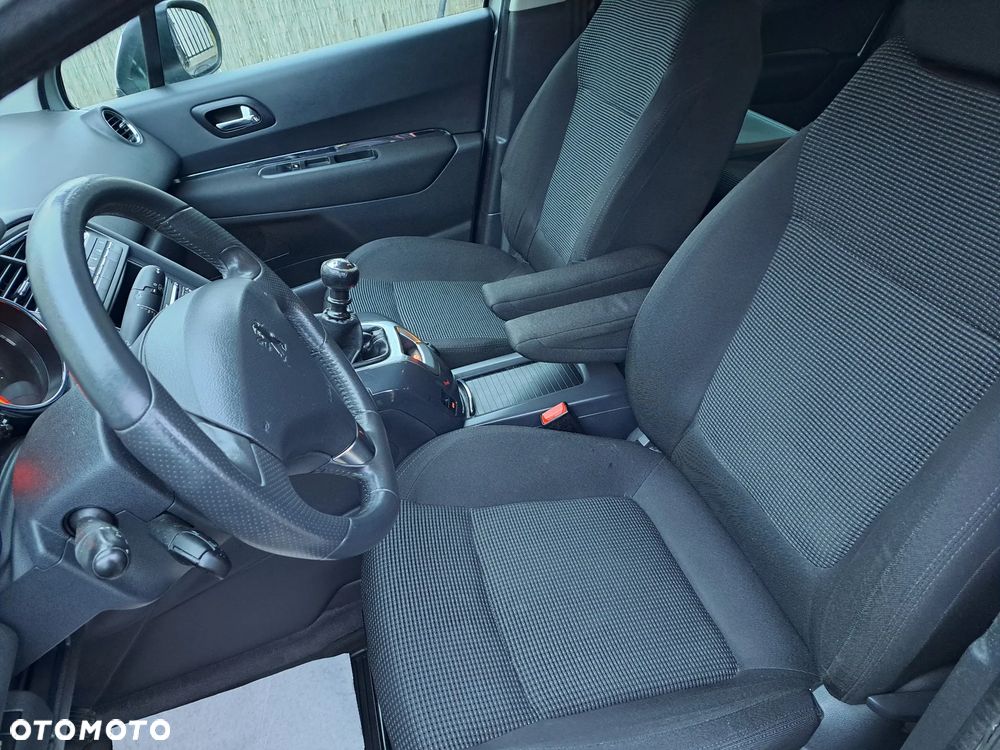 Peugeot 5008 HDI 150 Business-Line - 12