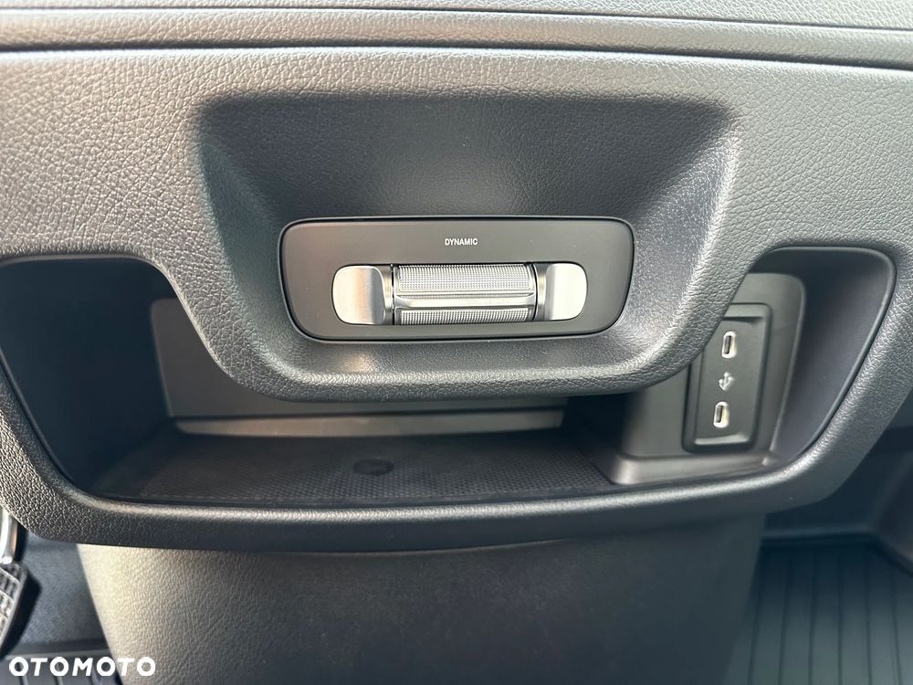 Mercedes-Benz Vito - 20