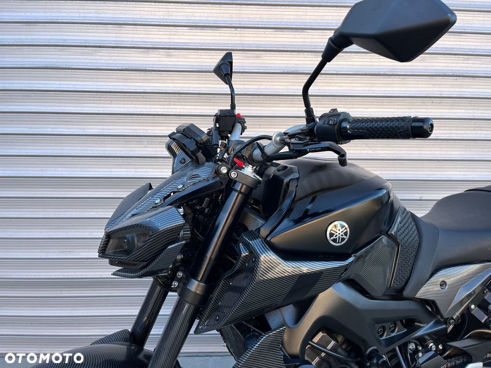 Yamaha MT - 32