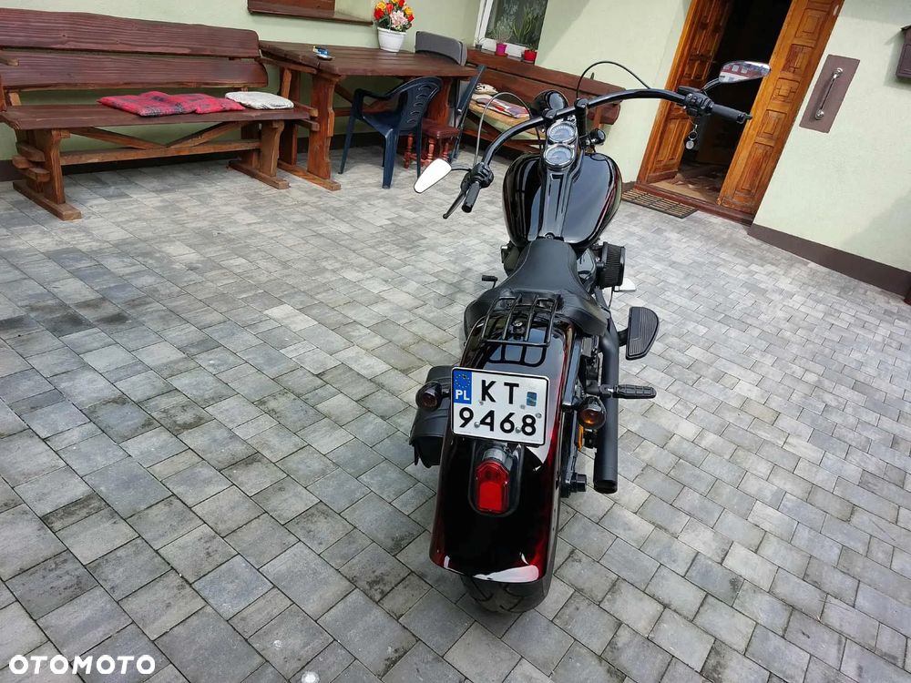 Harley-Davidson Softail Heritage Classic - 35