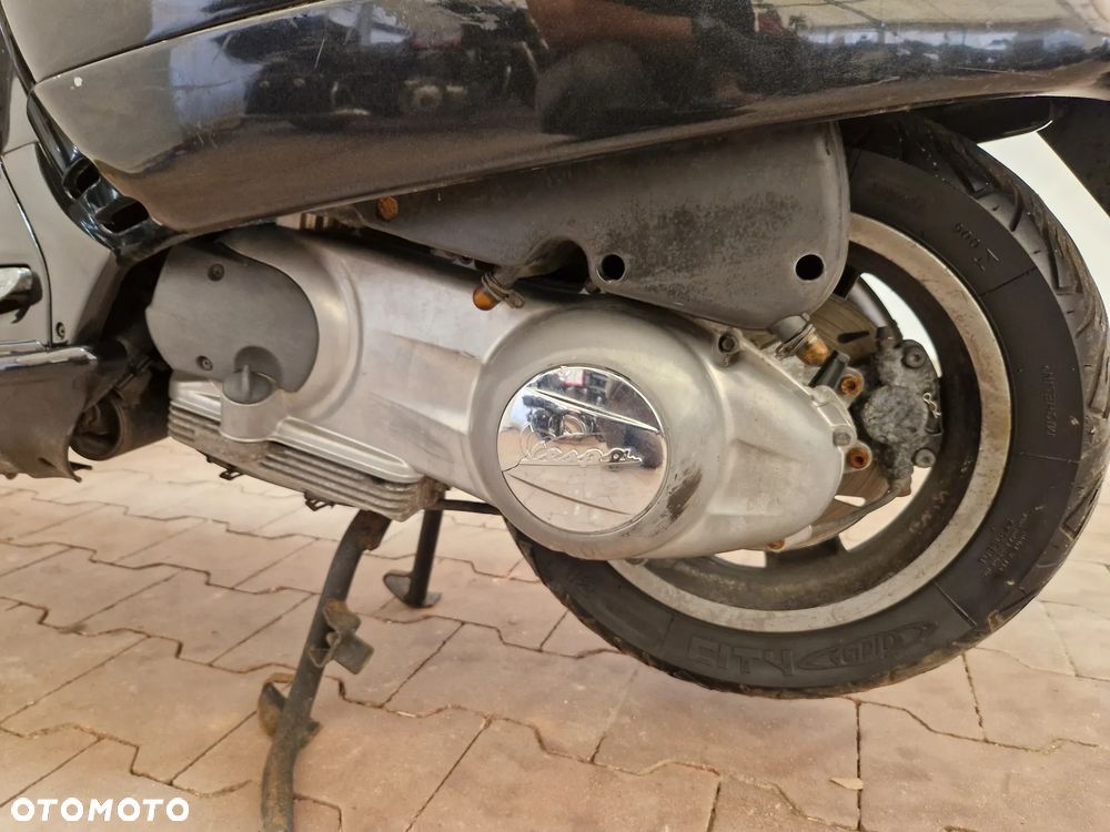Piaggio Vespa - 15