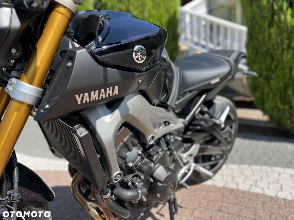 Yamaha MT - 30