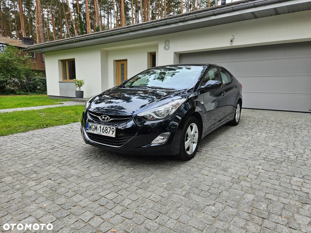Hyundai Elantra 1.6 Comfort - 1