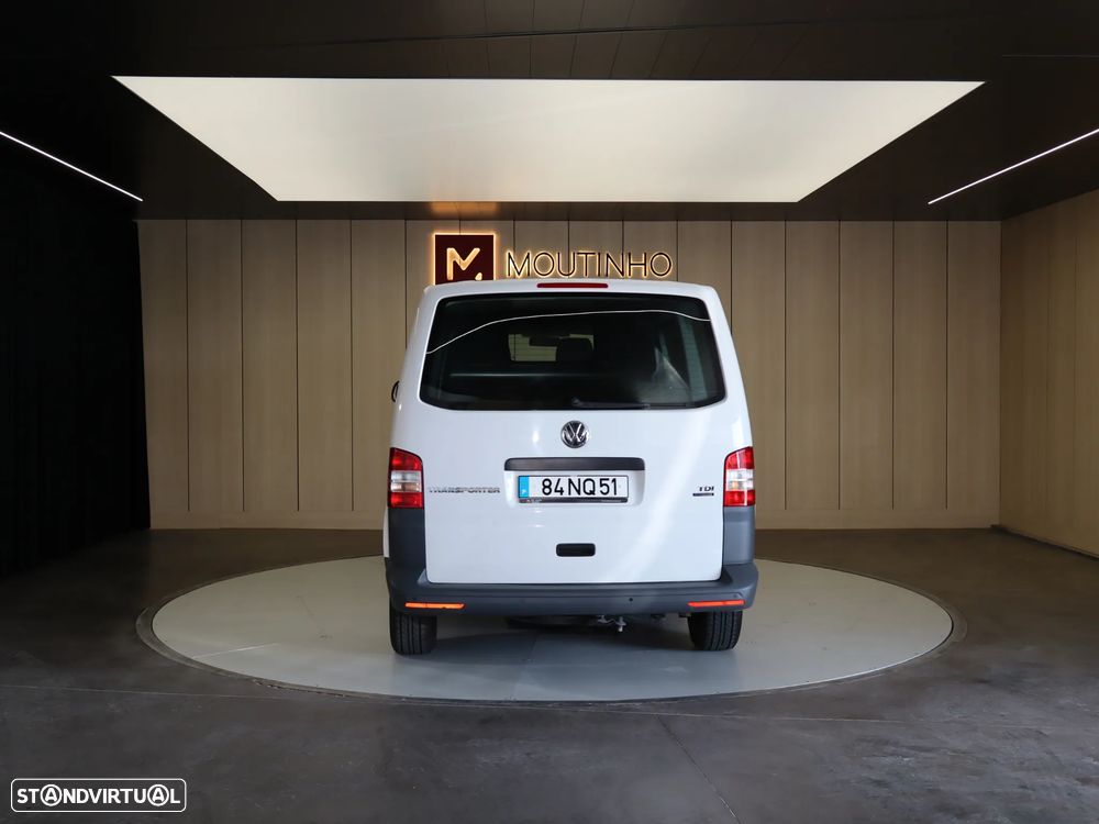 VW Transporter 2.0 TDi - 5