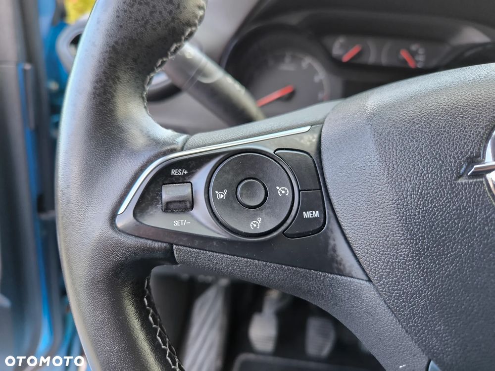 Opel Crossland X - 36