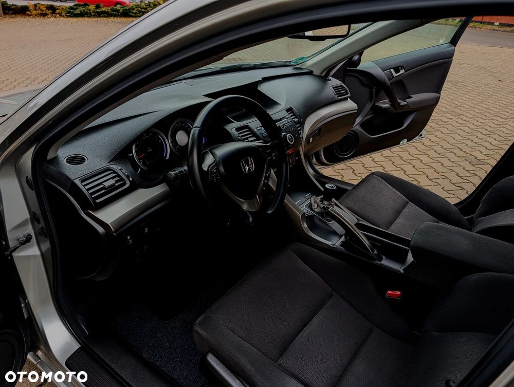 Honda Accord - 24