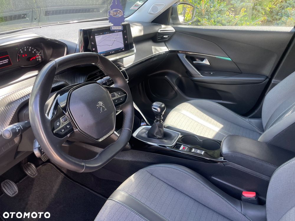Peugeot 2008 1.2 PureTech Allure Pack S&S - 6