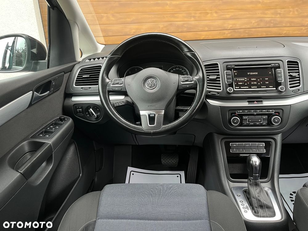Volkswagen Sharan - 21