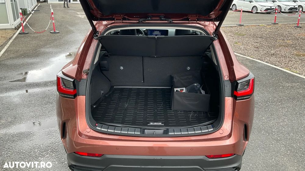 Lexus Seria NX 450h+ AWD CVT PHEV Luxury - 10