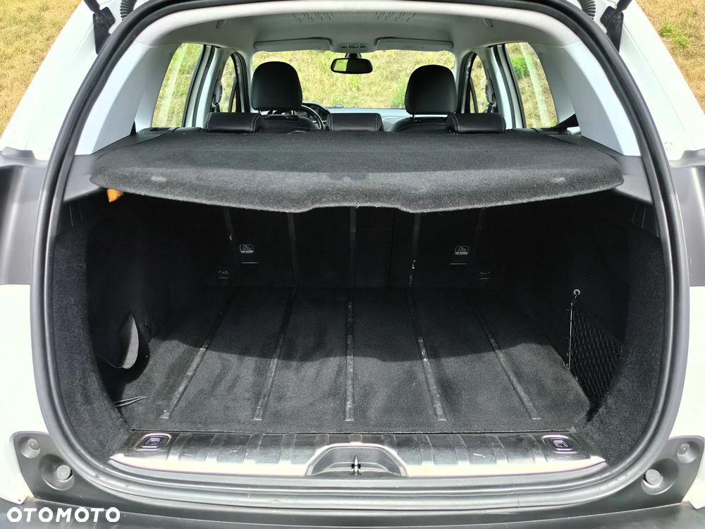 Peugeot 2008 1.6 VTi Allure - 27