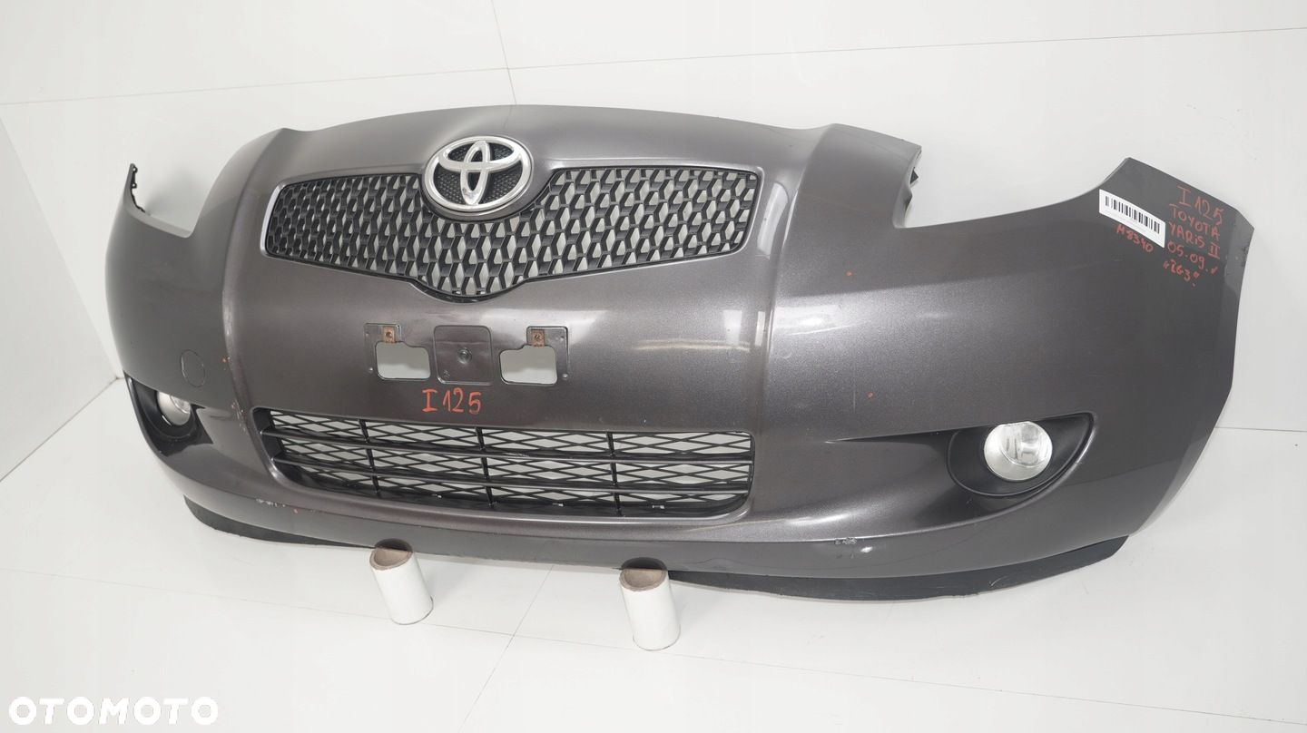 ZDERZAK PRZÓD PRZEDNI TOYOTA YARIS II 05-09R 1G3 - 3