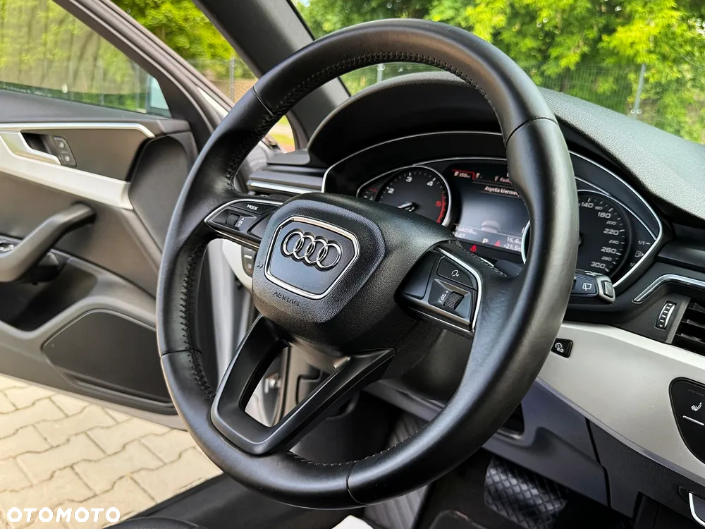 Audi A4 2.0 TDI Sport S tronic - 30