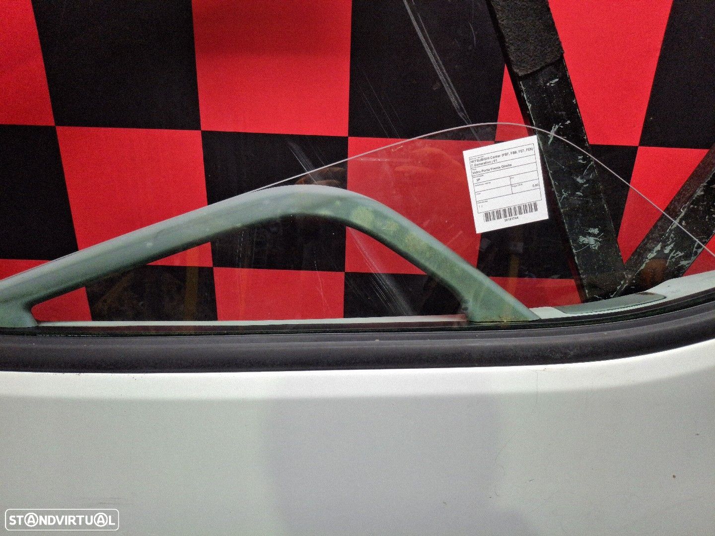 Vidro Porta Frente Direita  Mitsubishi Canter (Fb7, Fb8, Fe7, Fe8) 7.G - 1