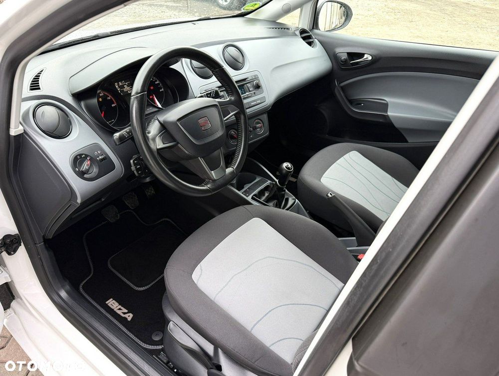 Seat Ibiza 1.2 12V Style - 17