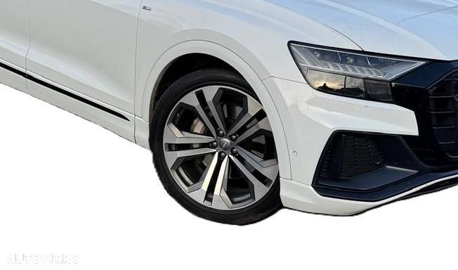 Audi Q8 3.0 50 TDI quattro Tiptronic MHEV - 33