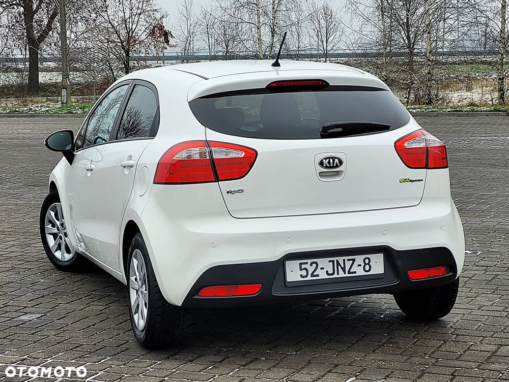Kia Rio 1.2 Business Line - 4