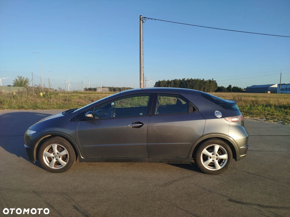 Honda Civic - 4