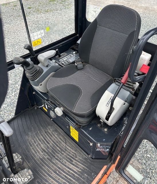 Hitachi Minikoparka zx-19 - 5