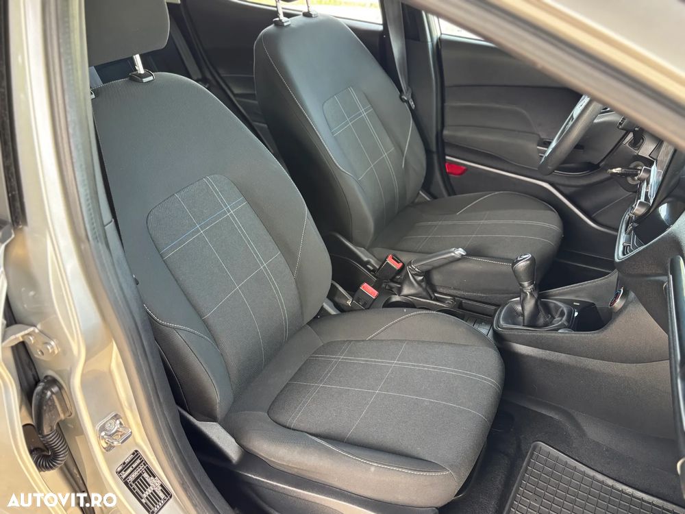 Ford Fiesta 1.1 Trend - 30