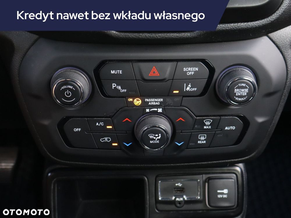 Jeep Renegade - 15