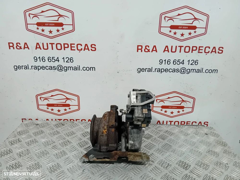 Turbo BMW Série 3 Compatível E90 E91 E92 E93 2.5 D 197 CV 3.0D 231 CV Garrett 7796312M12 Motor M57D30 Original - 5