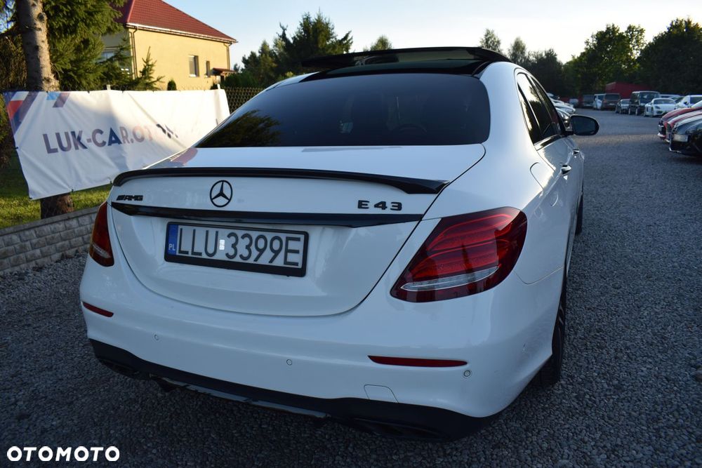 Mercedes-Benz Klasa E - 3