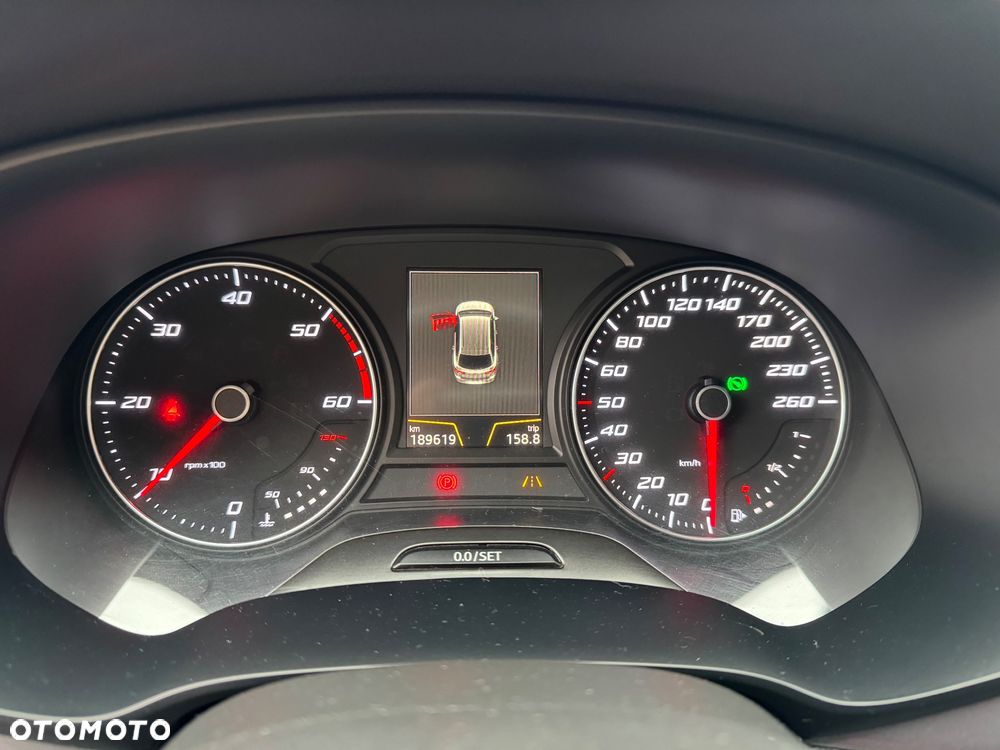 Seat Leon 2.0 TDI DPF Start&Stop DSG FR - 21