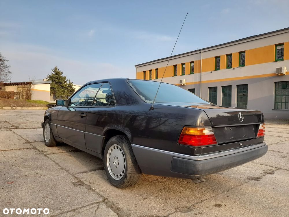 Mercedes-Benz W124 (1984-1993) - 6