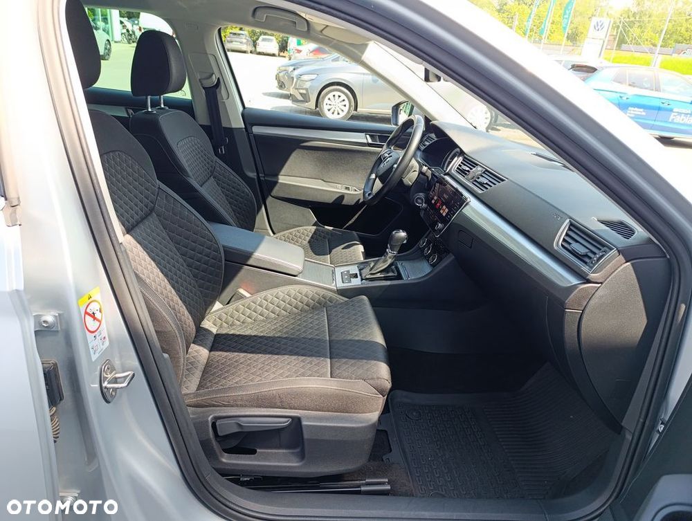 Skoda Superb 1.5 TSI Ambition DSG - 17