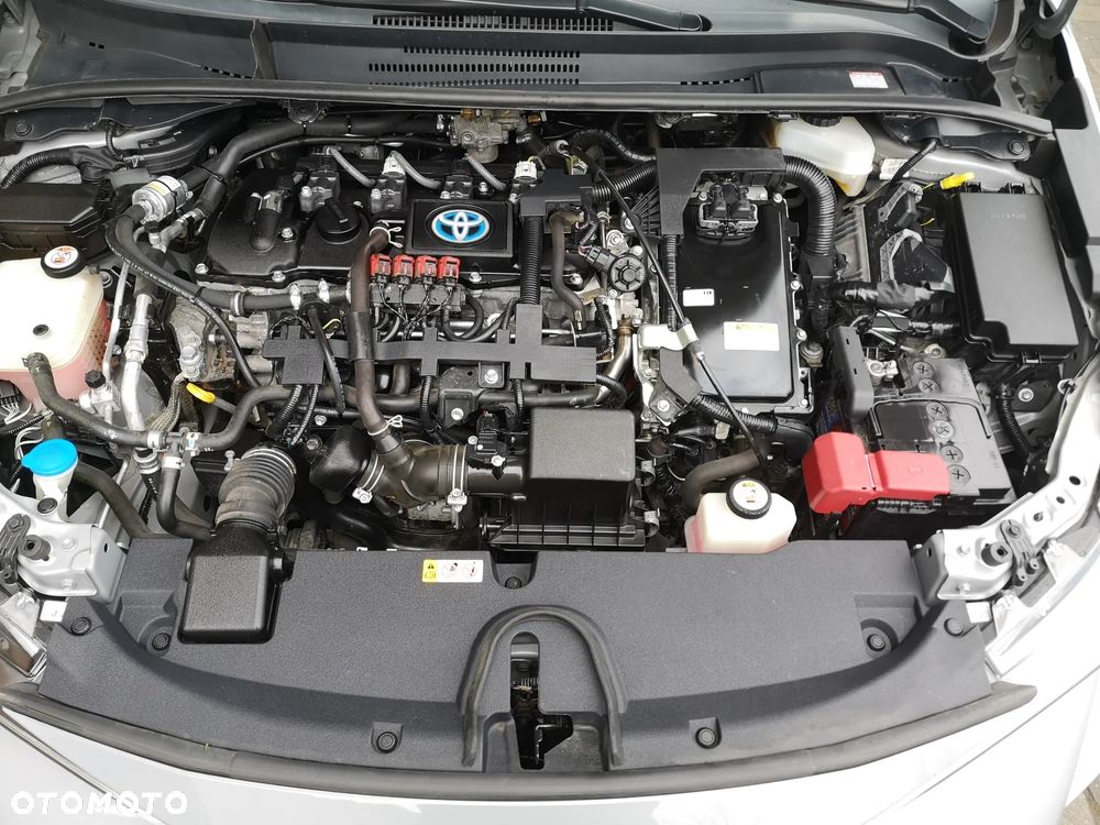 Toyota Corolla 1.8 Hybrid Active - 28