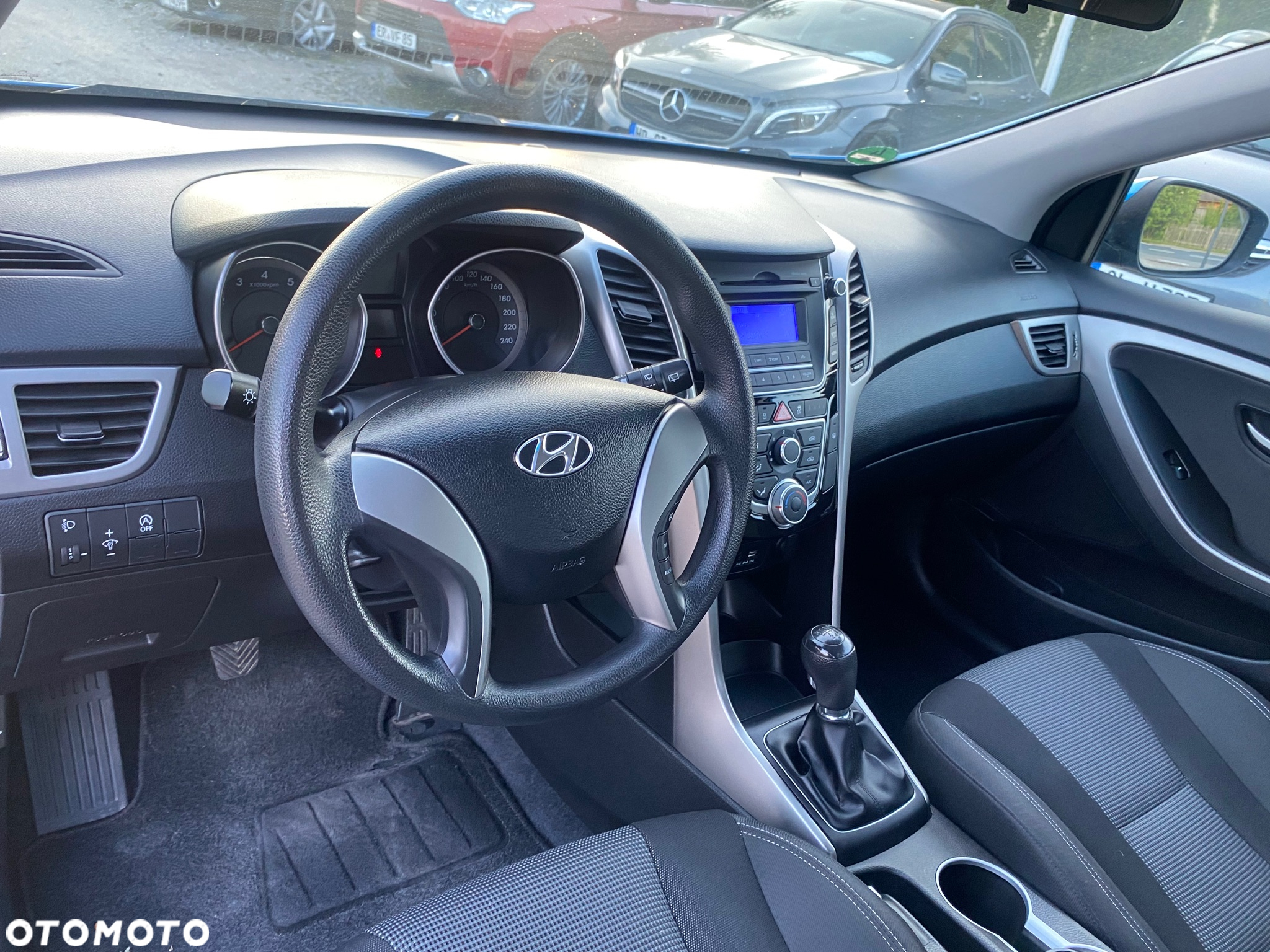Hyundai i30 1.4 BlueDrive Go - 23