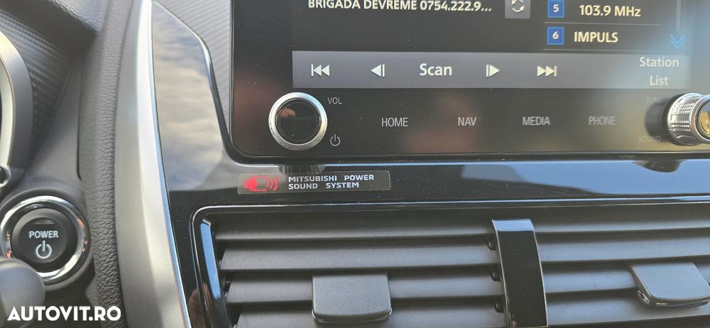 Mitsubishi Eclipse-Cross Plug-In Hybrid 4WD Plus Select - 17