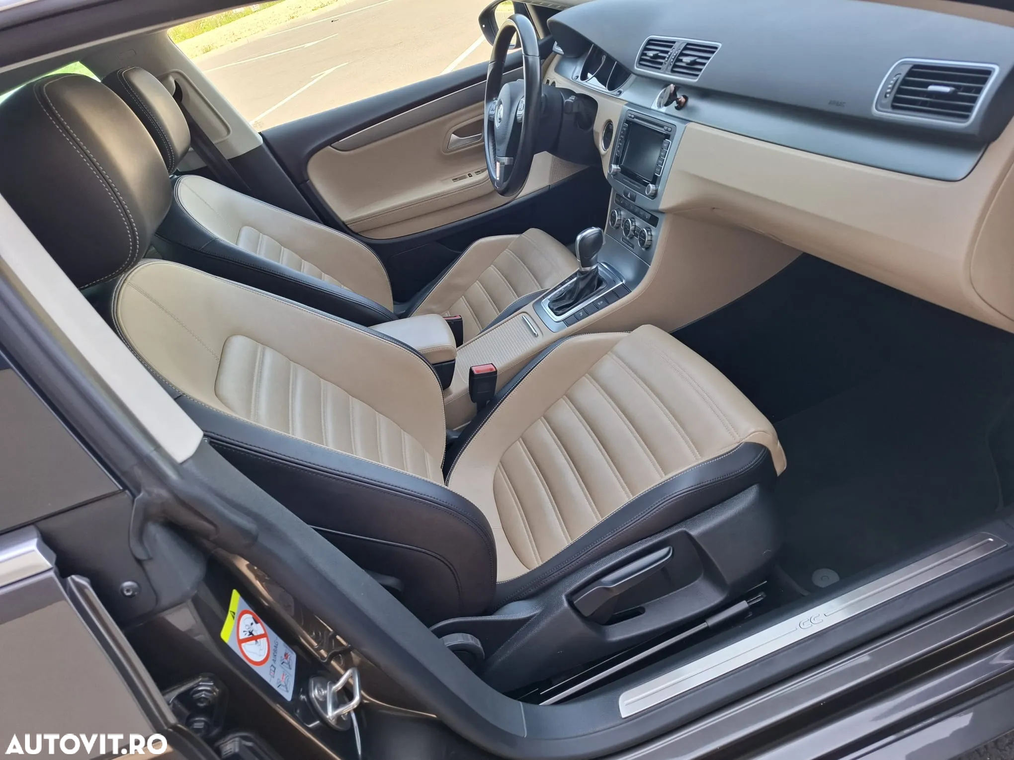 Volkswagen Passat CC 2.0 TDI DSG Exclusive - 6