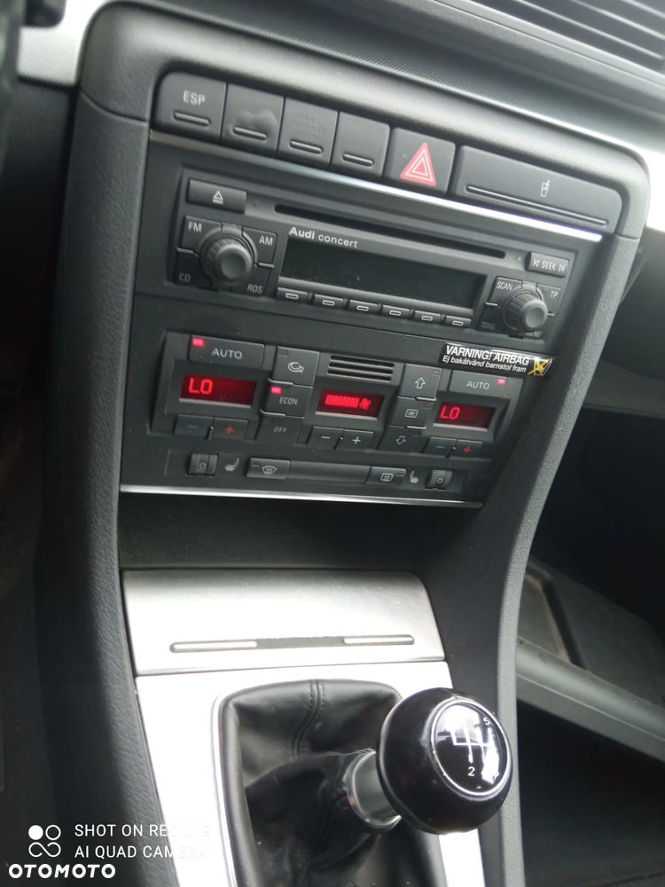 Audi A4 Avant 1.8 T quattro - 14