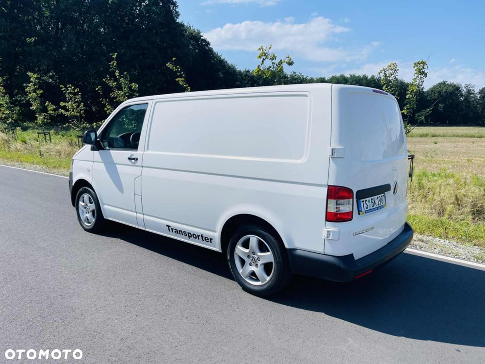 Volkswagen Transporter - 3
