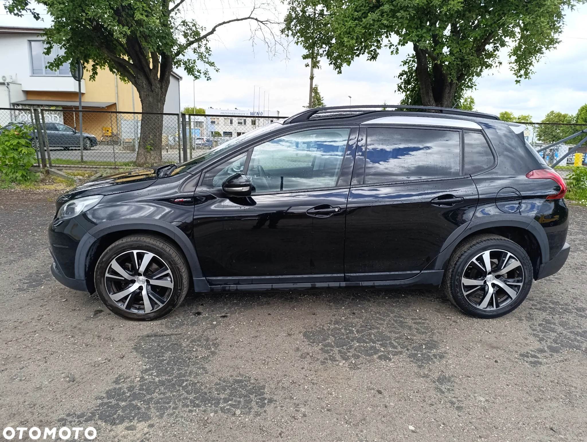 Peugeot 2008 PureTech 110 Stop&Start EAT6 GT-Line Edition - 4