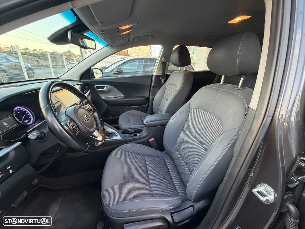 Kia Niro 1.6 GDi PHEV Urban - 16