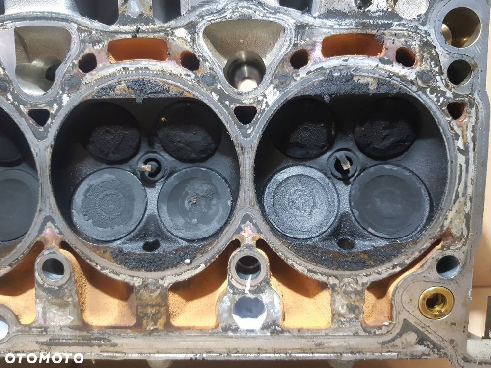 AUDI A4 B8 A5 8T 1.8 TFSI GŁOWICA SILNIKA CDH 06H103373K - 9