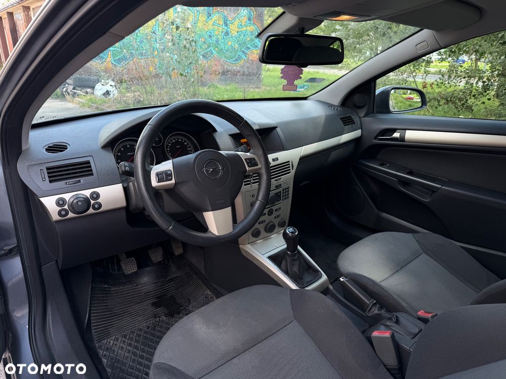 Opel Astra 1.6 NAVI - 8