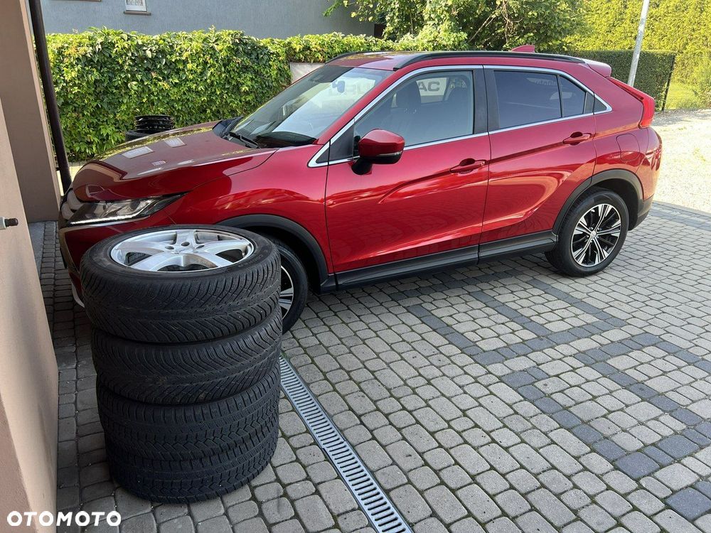 Mitsubishi Eclipse Cross - 10