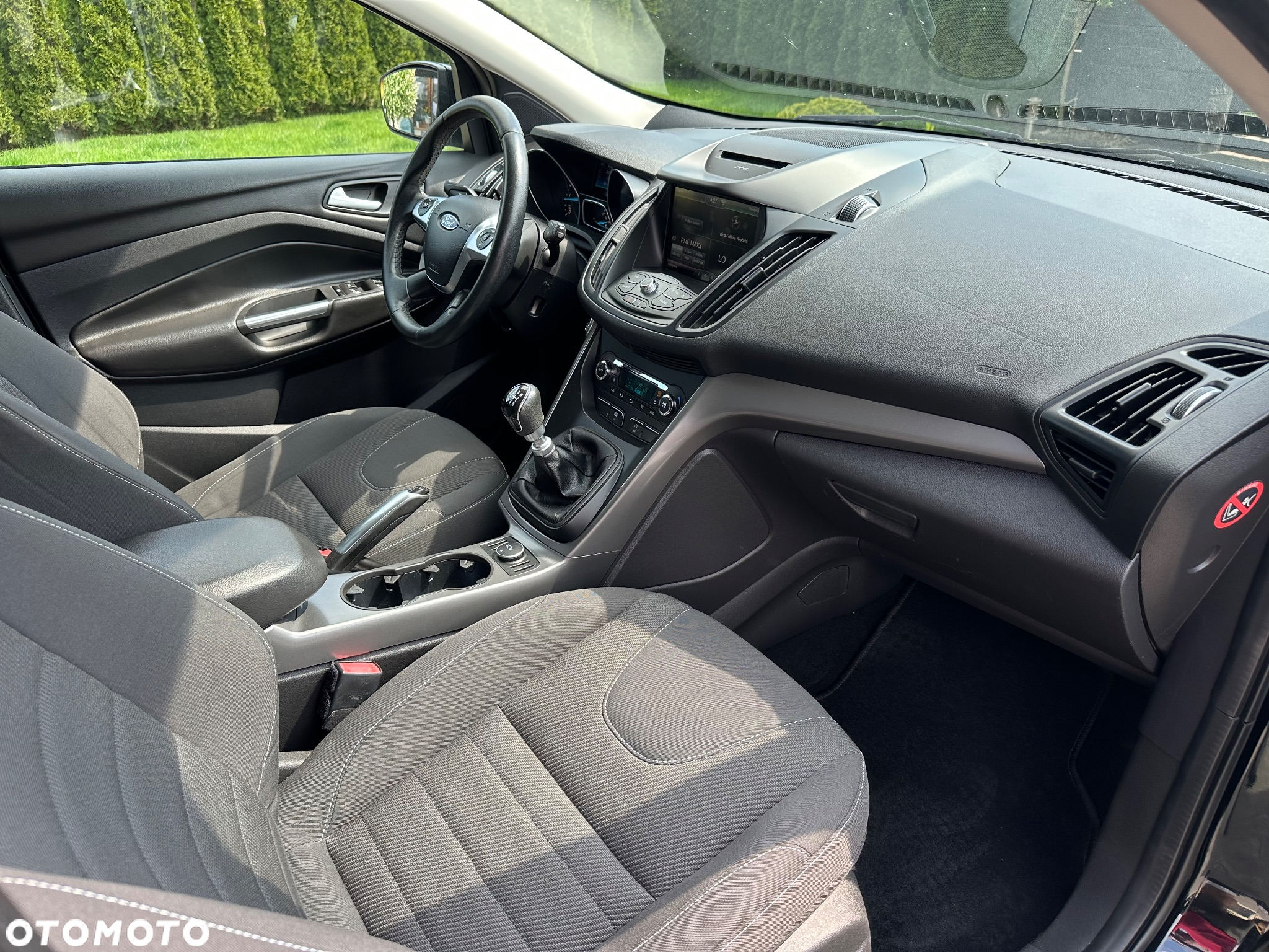Ford Kuga 2.0 TDCi 2x4 SYNC - 30