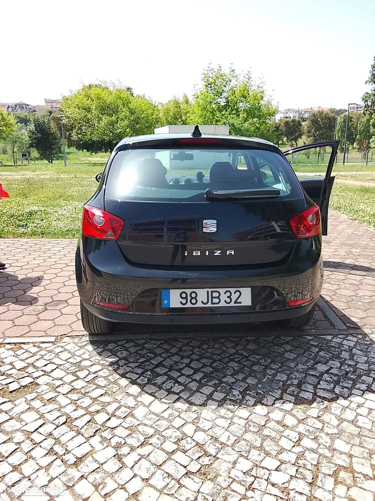 SEAT Ibiza 1.6 TDI 25 Anos DPF - 8