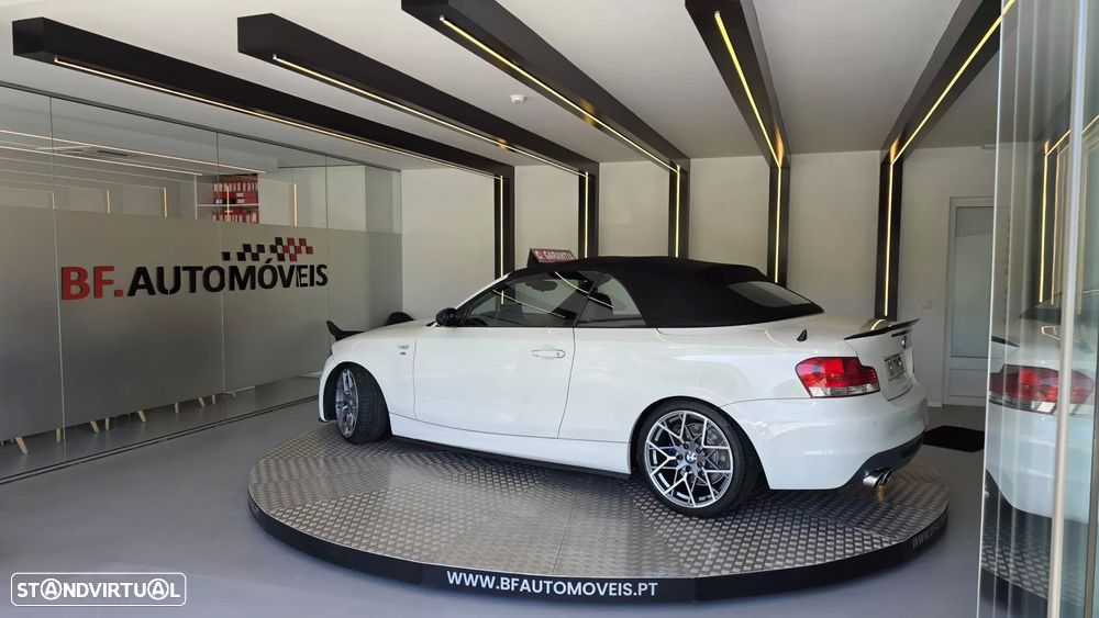BMW 118 d Limited Edition Lifestyle c/ M Sport Pack - 16