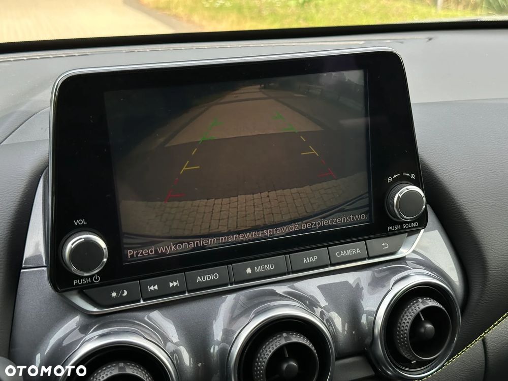 Nissan Juke 1.0 DIG-T Kiiro - 16